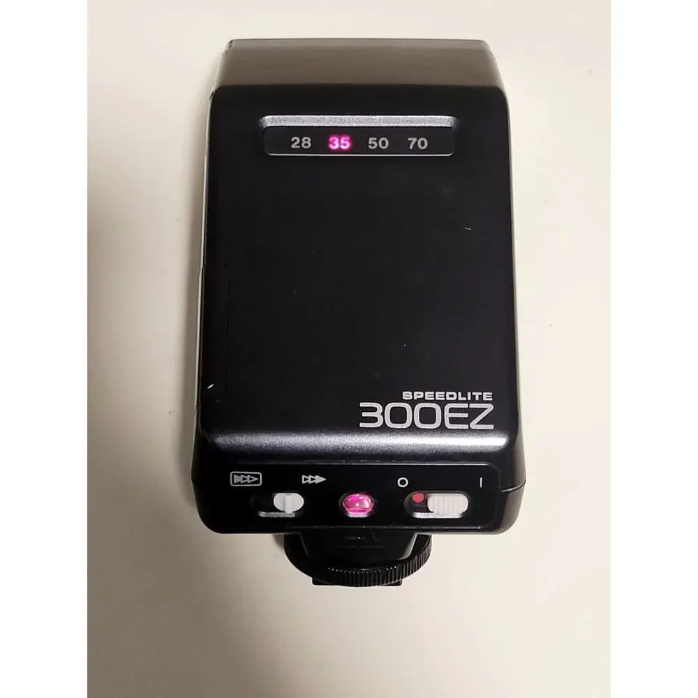 Canon Speedlite 300EZ Shoe Mount Camera Flash For Eos Film Cameras Case Manual